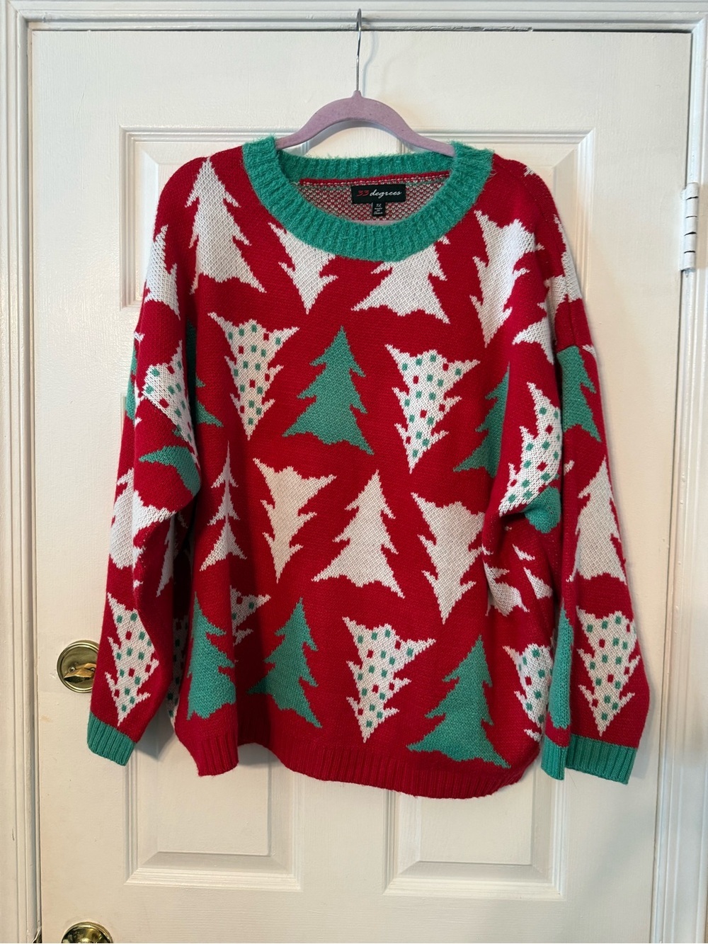 32 Degrees Women's Red Green & White Holiday Tree Crewneck Sweater